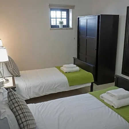 Вилла Casa Grande Holidays Сан-Мартинью-ду-Порту