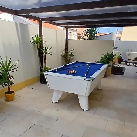 Casa Grande Holidays * Сан-Мартинью-ду-Порту